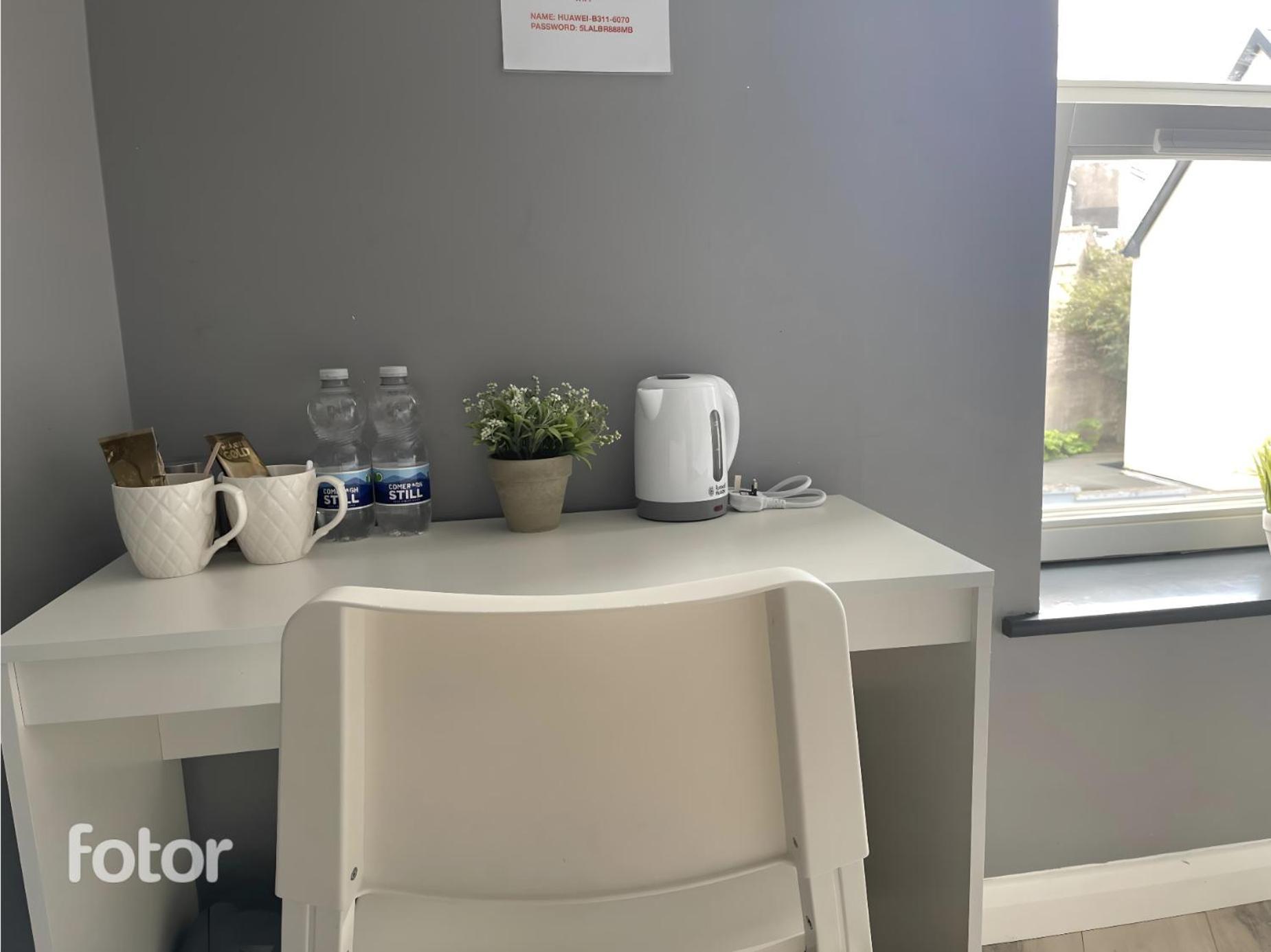Leitrim Property Корк Екстериор снимка